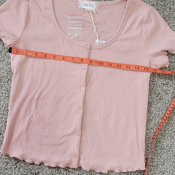 Pink Rose button front top - Picture 5 of 7